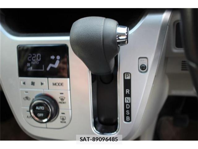 Daihatsu CAST 2016-03 6008128-25