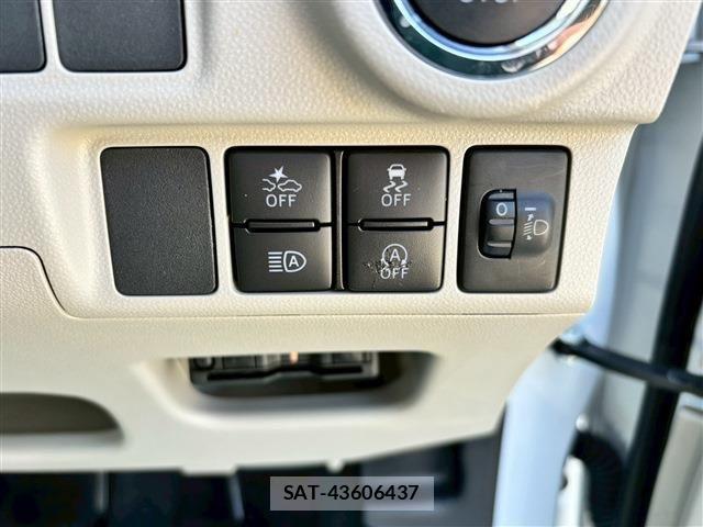 Daihatsu CAST 2022-12 6008109-17