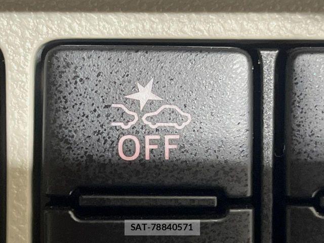 Daihatsu CAST 2021-08 6675332-4