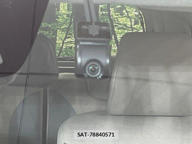 Daihatsu CAST 2021-08 6675332-7