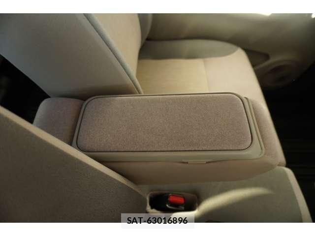 Daihatsu CAST 2016-09 6675336-28