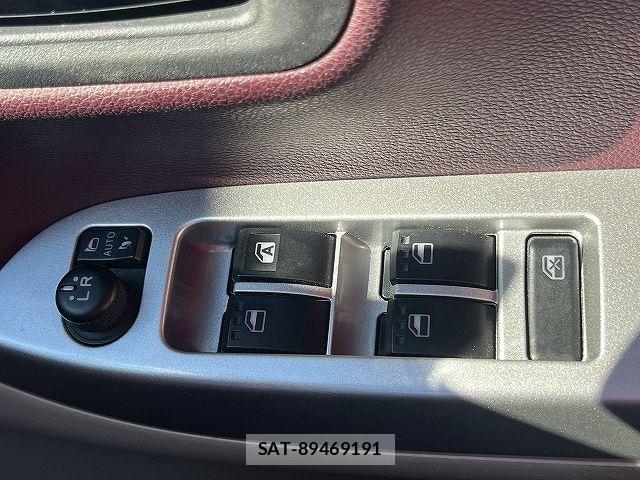 Daihatsu CAST 2015-12 6683715-17