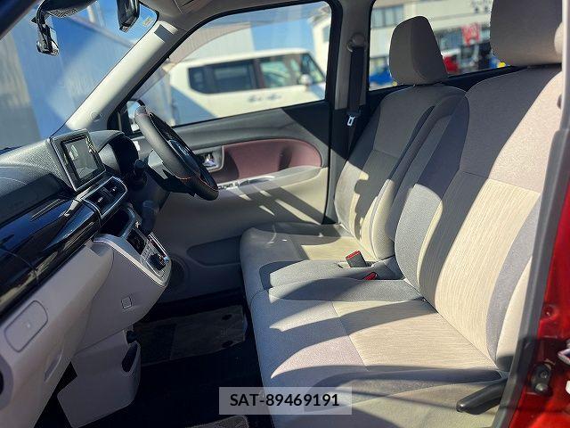 Daihatsu CAST 2015-12 6683715-18