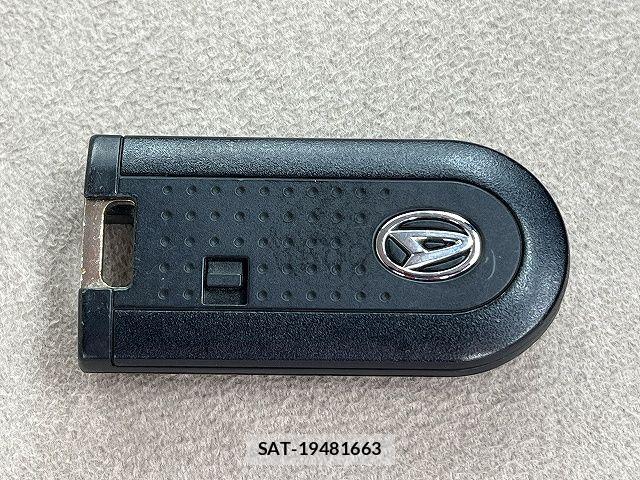 Daihatsu CAST 2018-08 6682610-25
