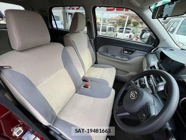 Daihatsu CAST 2018-08 6682610-3