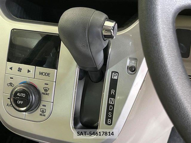 Daihatsu CAST 2016-02 6751033-19
