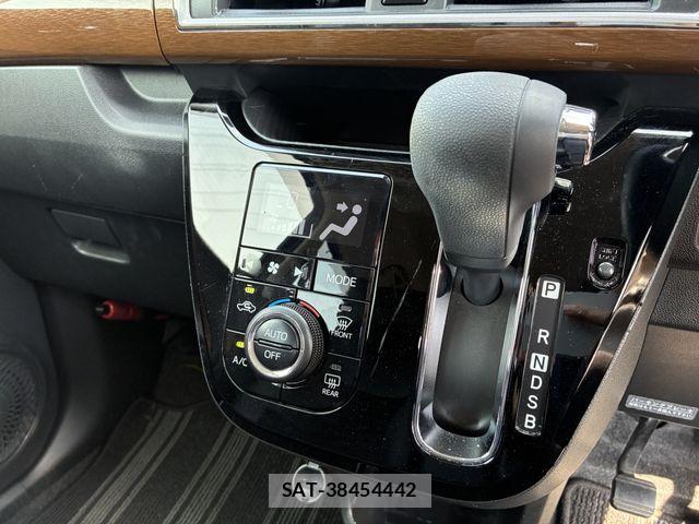 Daihatsu CAST 2018-02 6903117-26