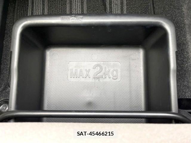 Daihatsu CAST 2017-04 6903261-6