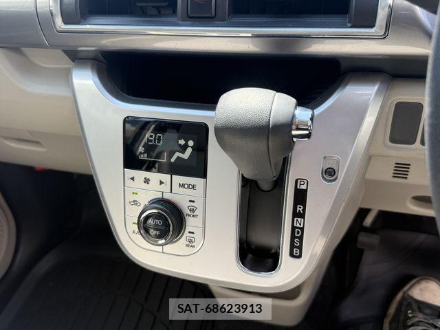 Daihatsu CAST 2022-06 6903124-23