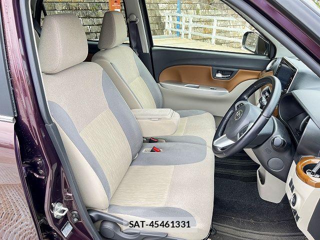 Daihatsu CAST 2015-10 7057862-3