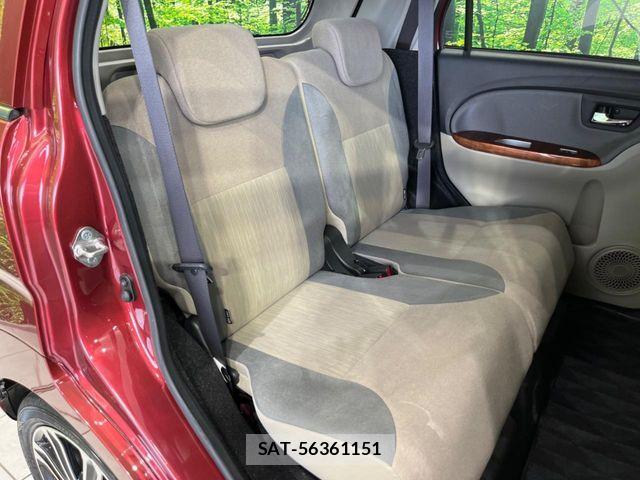 Daihatsu CAST 2018-09 7215964-8