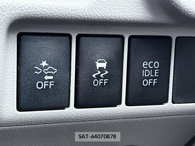 Daihatsu CAST 2016-02 7215948-11