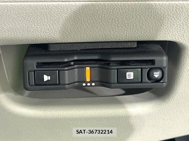 Daihatsu CAST 2018-11 7215966-6