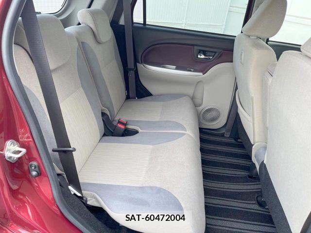 Daihatsu CAST 2022-01 7215969-8