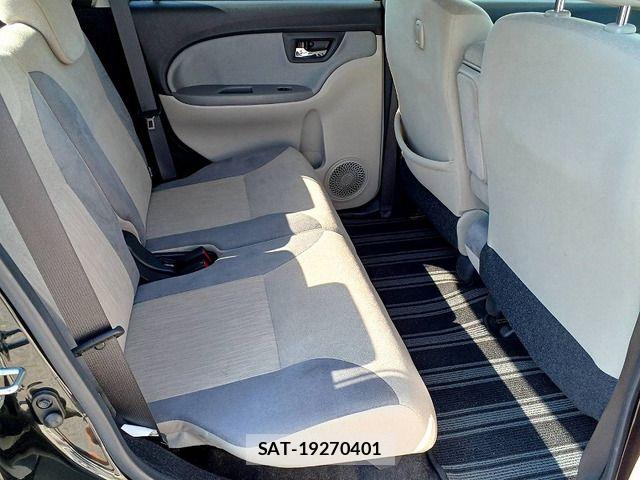 Daihatsu CAST 2015-10 7215938-12