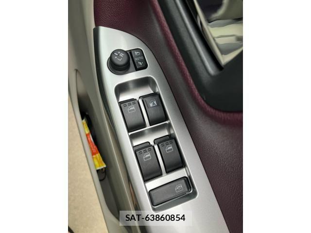 Daihatsu CAST 2022-02 7215968-6