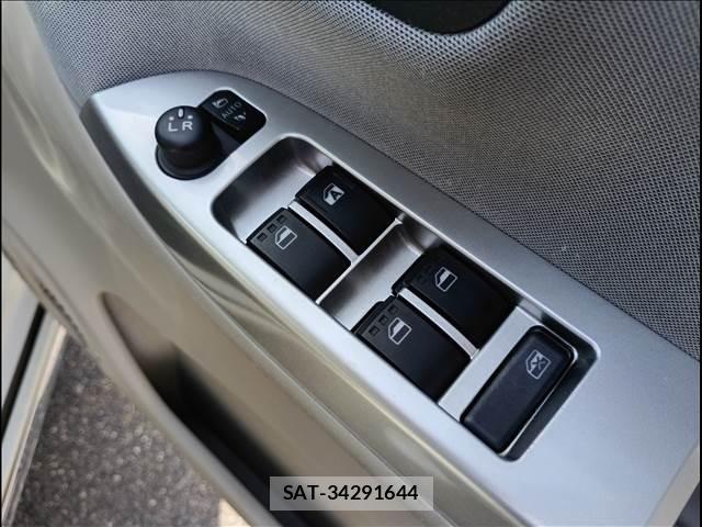 Daihatsu CAST 2015-10 7250097-28