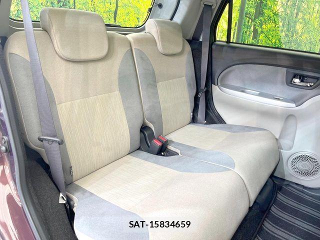 Daihatsu CAST 2017-08 7271380-8