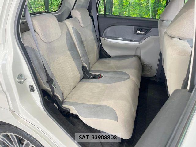 Daihatsu CAST 2016-03 7326139-8
