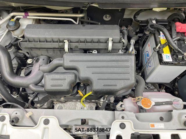 Daihatsu CAST 2015-10 7326140-17