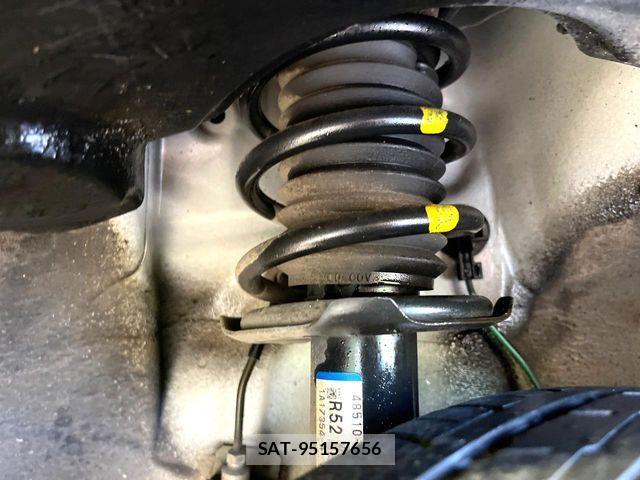 Daihatsu CAST 2017-06 7453400-19