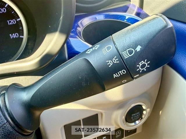 Daihatsu CAST 2017-06 7453389-13