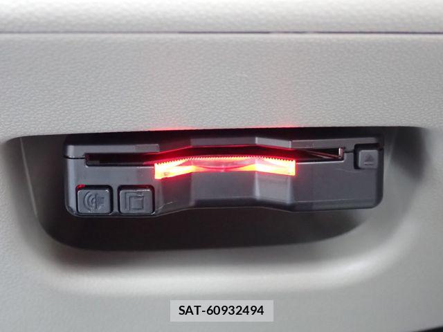 Daihatsu CAST 2021-04 7508334-6