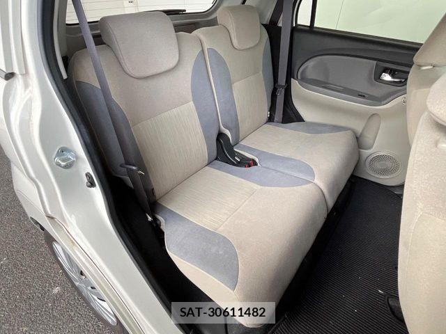 Daihatsu CAST 2017-09 7499871-10