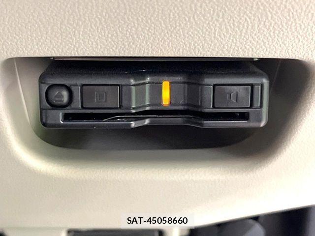 Daihatsu CAST 2021-11 7561931-5