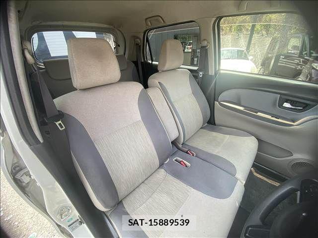 Daihatsu CAST 2015-10 7615441-12