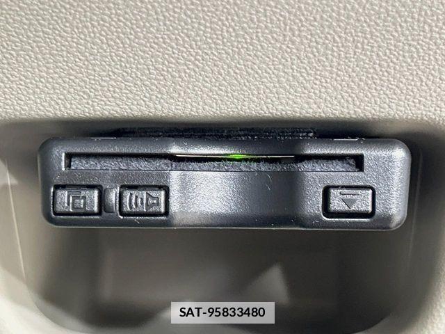 Daihatsu CAST 2016-04 7902398-5