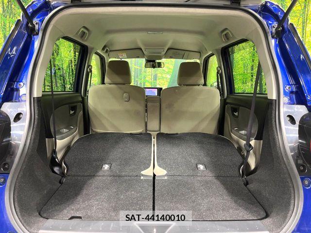 Daihatsu CAST 2016-02 7978777-9