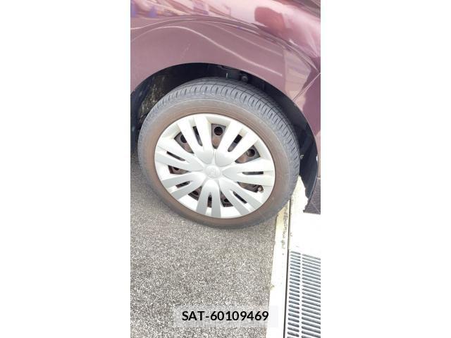 Daihatsu CAST 2017-04 8034783-5