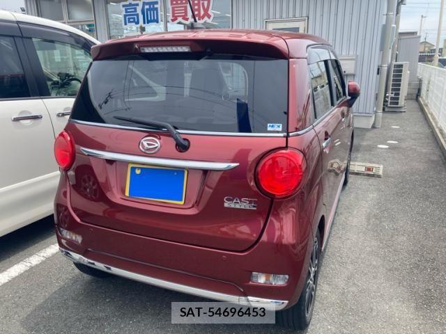 Daihatsu CAST 2021-06 8034781-2