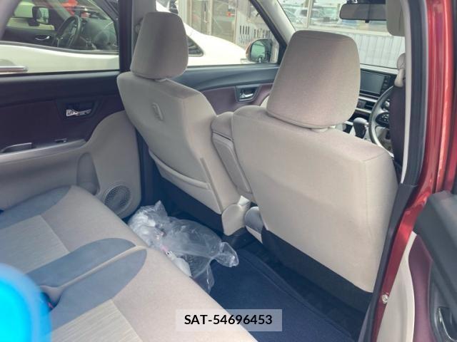 Daihatsu CAST 2021-06 8034781-3