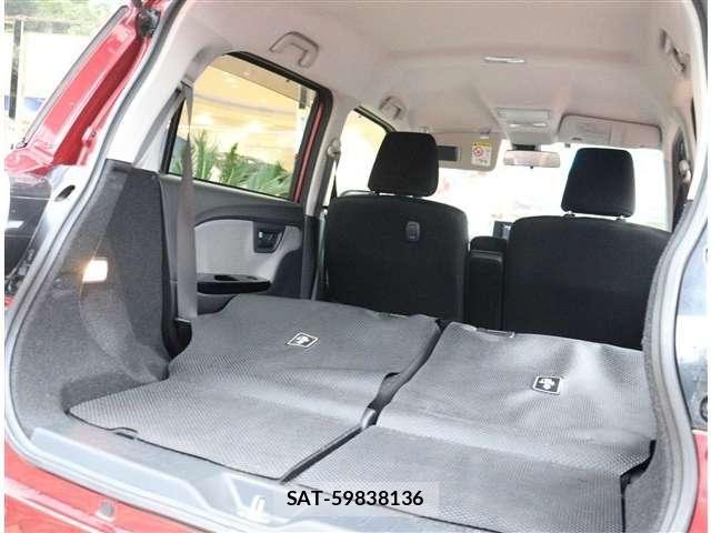 Daihatsu CAST 2015-11 8034778-7