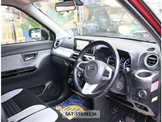 Daihatsu CAST 2015-11 8034778-8