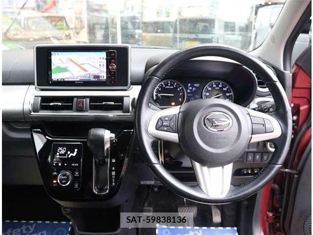 Daihatsu CAST 2015-11 8034778-9
