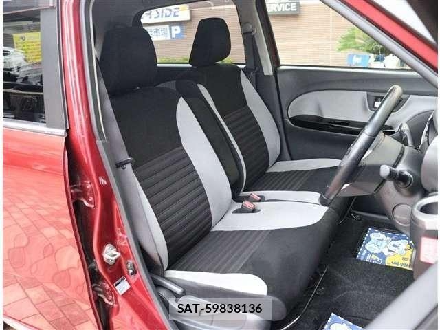 Daihatsu CAST 2015-11 8034778-4