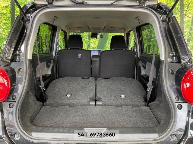 Daihatsu CAST 2017-02 8129338-9