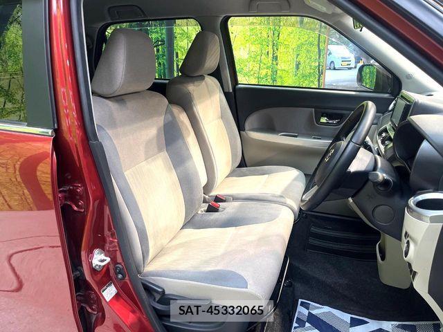 Daihatsu CAST 2017-12 8206783-7
