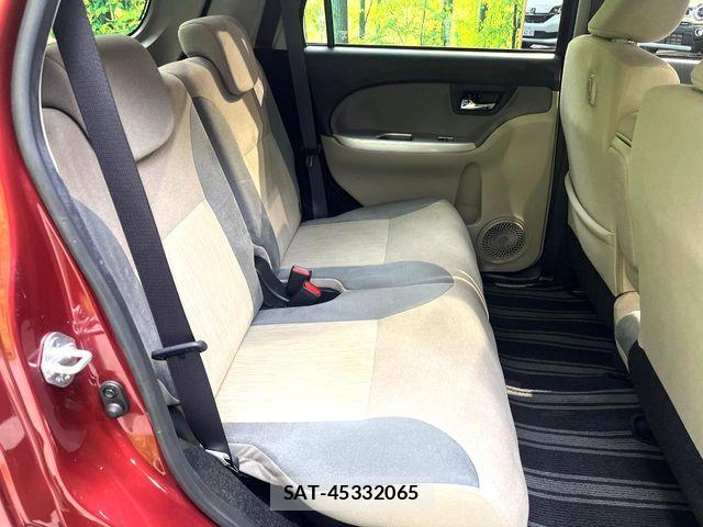 Daihatsu CAST 2017-12 8206783-8