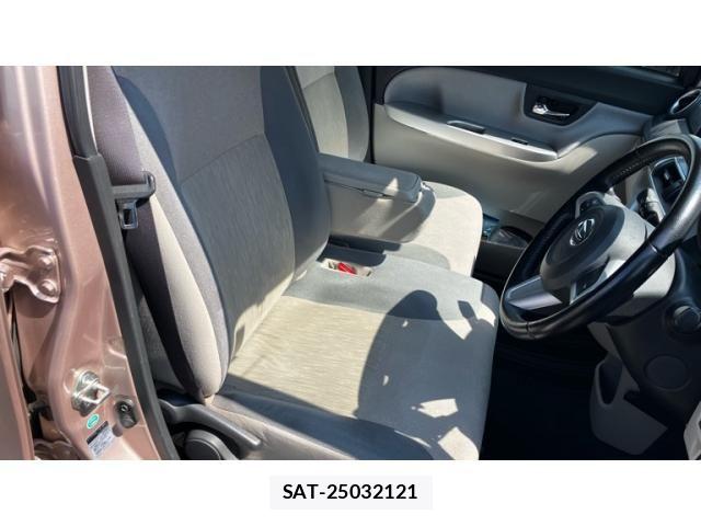 Daihatsu CAST 2015-11 8313636-13