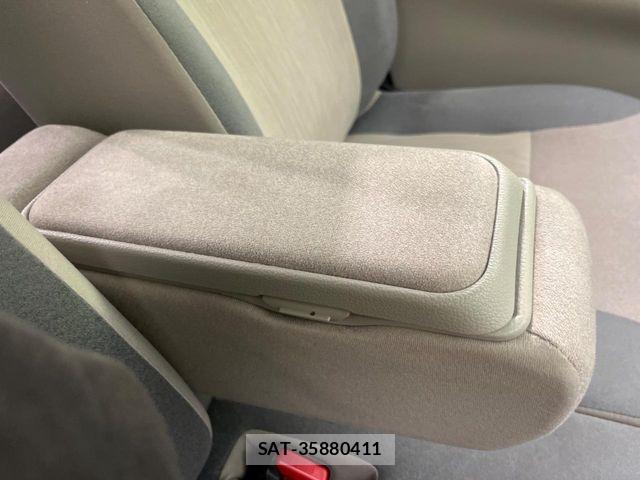 Daihatsu CAST 2017-09 8335192-6