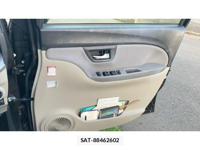 Daihatsu CAST 2017-02 8335194-21