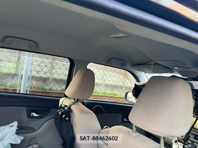 Daihatsu CAST 2017-02 8335194-8