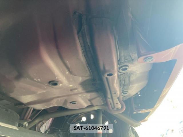 Daihatsu CAST 2016-05 8365111-11