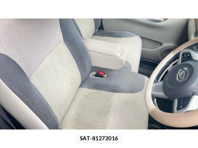 Daihatsu CAST 2016-02 8411587-8