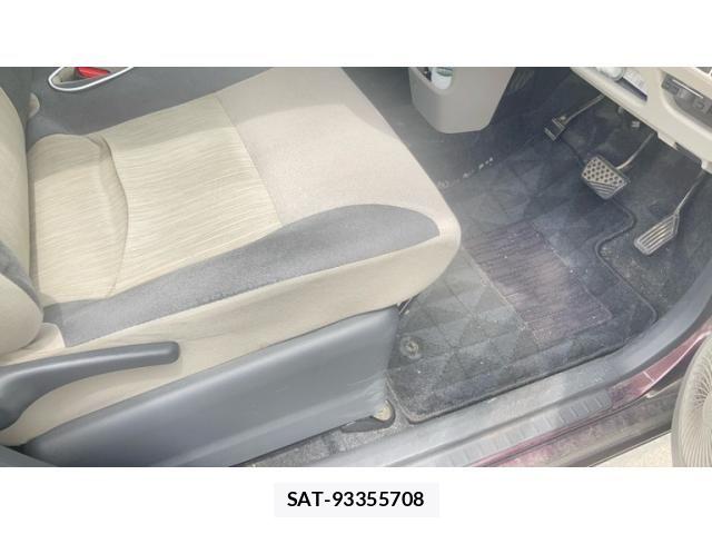 Daihatsu CAST 2015-12 8437983-12
