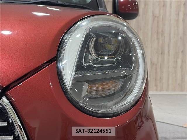 Daihatsu CAST 2016-09 8561385-22